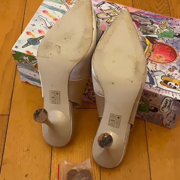 Jeffrey Campbell Zivot Pump Size: 8.5 - Picture 14 of 14